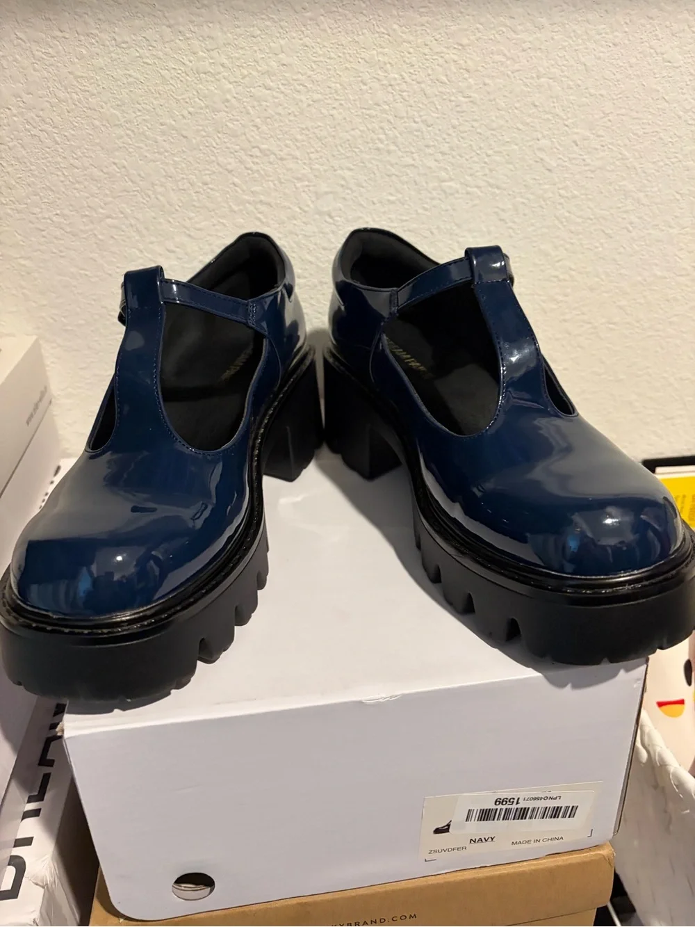 Dream Pairs Navy Y2K Chunky Sole Mary Jane Pumps size 9.5